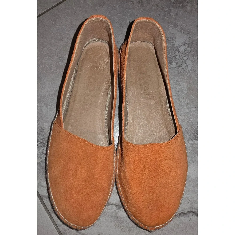 Jutelia Orange Suede Espadrille Flats Made in Spain Women Size 39 Slip On Shoes
